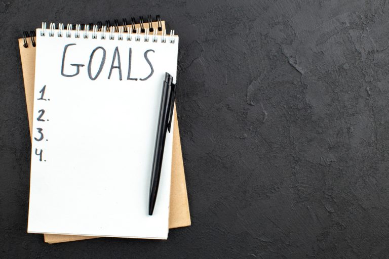 Setting Goals That Stick: 6 Effective Techniques to Achieve What Matters